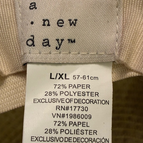 a new day Beige Wide-Brim Spring Summer Straw Hat Beading Detail Vacation Park. - Picture 6 of 8